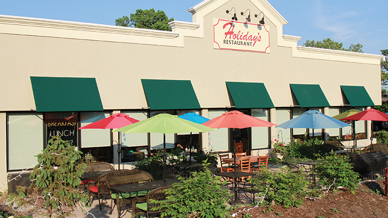 Holiday_s-Restaurant3